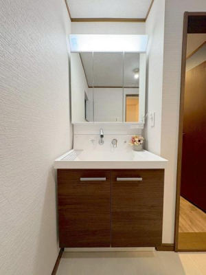 ���{�����s��c�{��2���ڂ̒��È�ˌ��Ă̐��ʑ�E���ʏ�