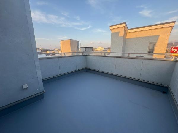 ���{��^�s��ΐ����̒��È�ˌ��Ẵo���R�j�[