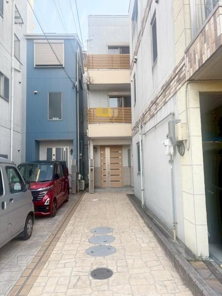 ���{��^�s��ΐ����̒��È�ˌ��Ă̒��ԏ�