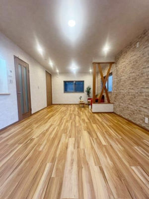 ���{��^�s��ΐ����̒��È�ˌ��Ẵ��r���O