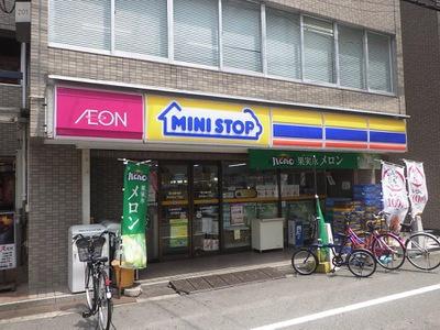 ���{���s����搼����4���� 8-20�̒��Ã}���V�����̎��ӊ�