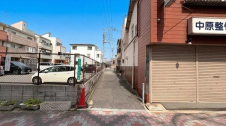 ���{���s����敽�쓌1���ڂ̓y�n�̂��̑����n