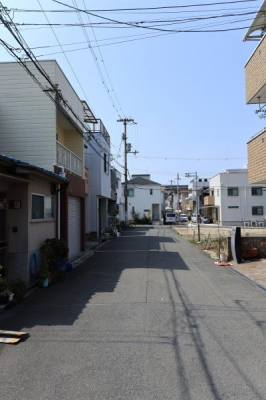 ���{���s����揟�R��3���ڂ̓y�n�̑O�ʓ��H�܂ތ��n�ʐ^