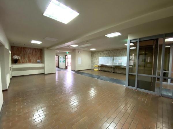 ���{���s����������2���ڂ̒��Ã}���V�����̃G���g�����X