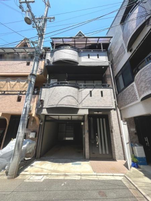 ���{����s�����2���ڂ̒��È�ˌ��Ă̌��n�O�ώʐ^