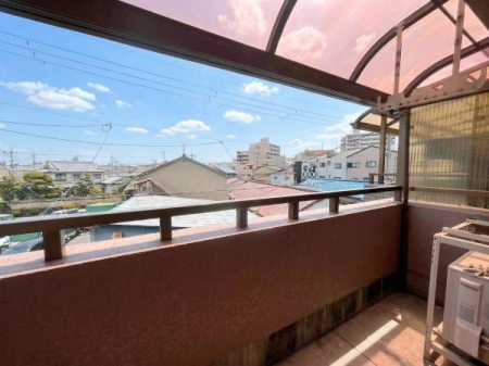 ���{�����s��c�{��2���ڂ̒��È�ˌ��Ẵo���R�j�[