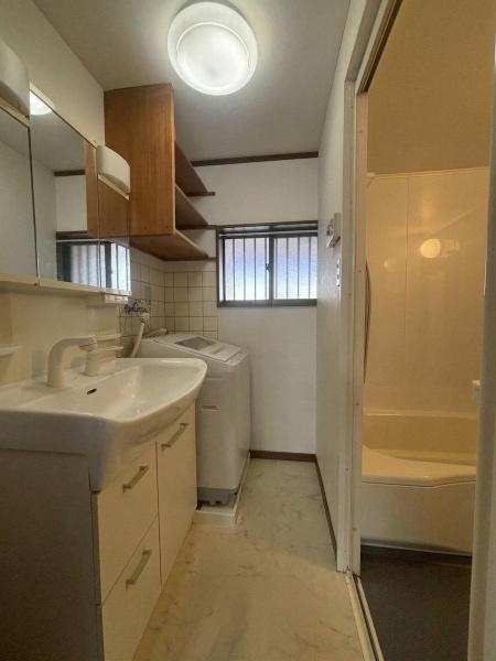 ���{�����s��c�{��2���ڂ̒��È�ˌ��Ă̐��ʑ�E���ʏ�