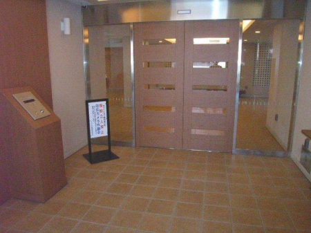 ���{�Q����s��K�����̒��Ã}���V�����̃G���g�����X