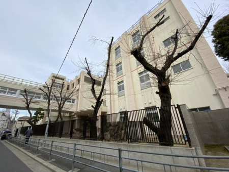 ���{���s����揬�H1���ڂ̒��È�ˌ��Ă̎��ӊ�