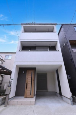 ���{���s�����ɗ���1���ڂ̒��È�ˌ��Ă̌��n�O�ώʐ^