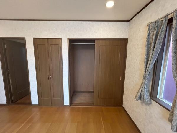 ���{�Q����s���c�쒬�̒��È�ˌ��Ă̎��[