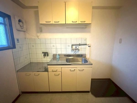 ���{���s�����F�k3���ڂ̒��Ã}���V�����̃L�b�`��