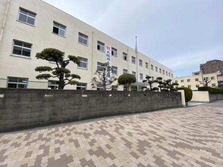 ���{���s�����F�k3���ڂ̒��Ã}���V�����̎��ӊ�