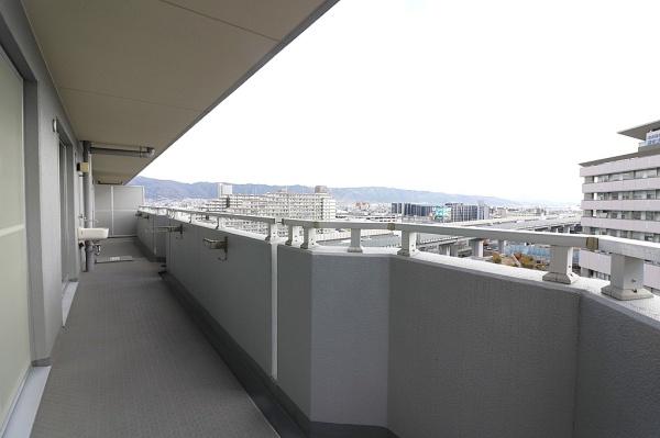 ���{�����s����c3���ڂ̒��Ã}���V�����̃o���R�j�[