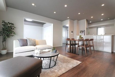 ���{�����s����c3���ڂ̒��Ã}���V�����̃��r���O