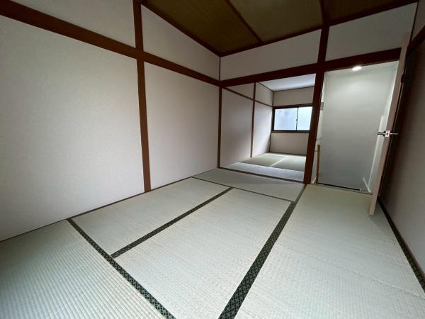 ���{��^�s�Ό����̒��Ãe���X�n�E�X�̘a��