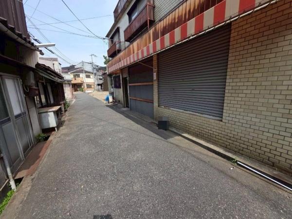 ���{���s������V������1���ڂ̓y�n�̑O�ʓ��H�܂ތ��n�ʐ^