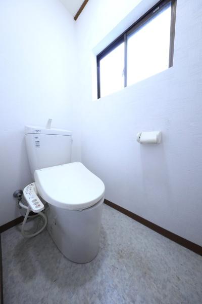 ���{���s�����Z�j��2���ڂ̒��Ãe���X�n�E�X�̃g�C��