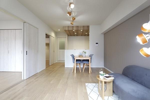 ���{���s���Z�g��Y�S7���ڂ̒��Ã}���V�����̃��r���O