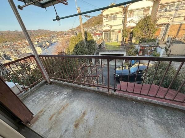 ���{�����s�c��2���ڂ̒��È�ˌ��Ẵo���R�j�[