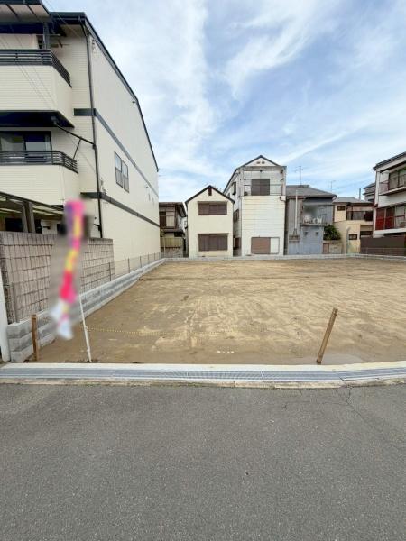 ���{�����s���㏬��̐V�z��ˌ��Ă̌��n�O�ώʐ^