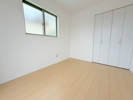 ���{�����s���Z������3���ڂ̐V�z��ˌ��Ă̗m��