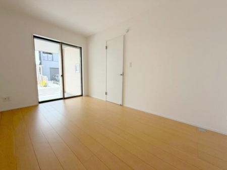 ���{�����s���Z������3���ڂ̐V�z��ˌ��Ă̗m��