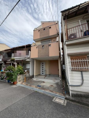 ���{��^�s�]�[���̒��È�ˌ��Ă̂��̑����n