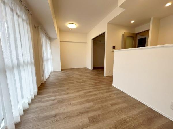 ���{����s��������2���ڂ̒��Ã}���V�����̃��r���O