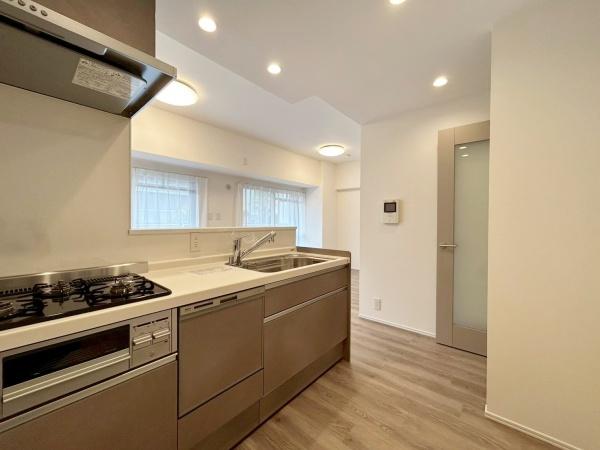 ���{����s��������2���ڂ̒��Ã}���V�����̃L�b�`��