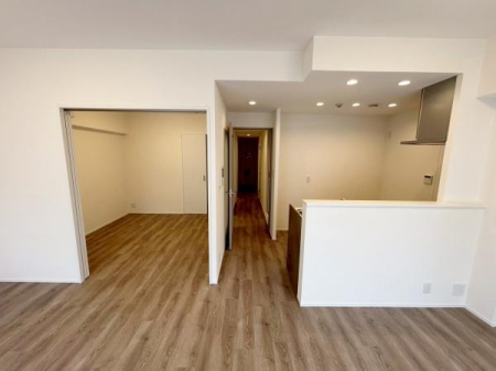 ���{����s��������2���ڂ̒��Ã}���V�����̃��r���O