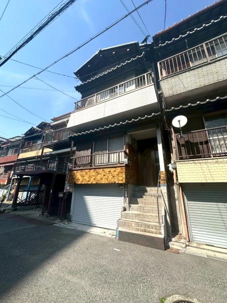 ���{���s�������Î�4���ڂ̒��È�ˌ��Ă̂��̑����n