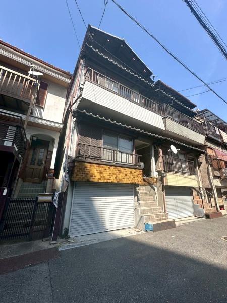 ���{���s�������Î�4���ڂ̒��È�ˌ��Ă̂��̑����n