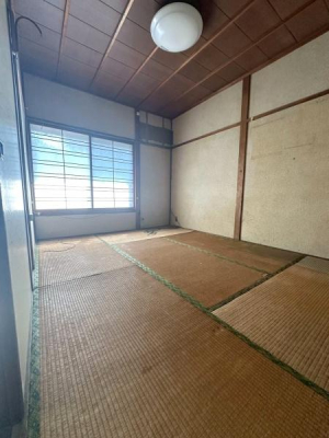 ���{���s�������Î�4���ڂ̒��È�ˌ��Ă̘a��