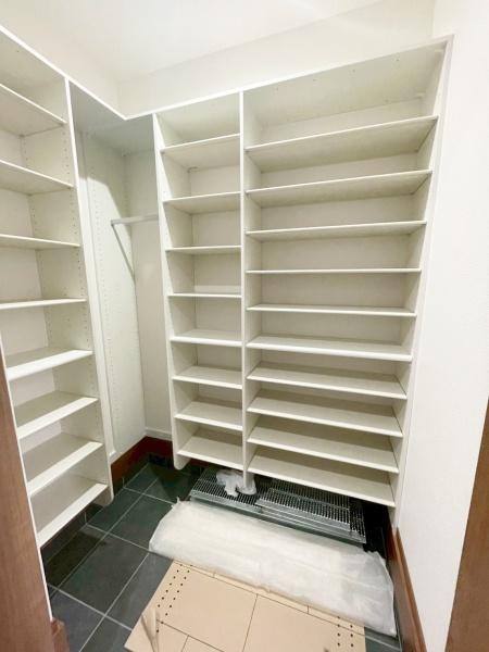 ���{�L���s���]��2���ڂ̐V�z��ˌ��Ă̎��[