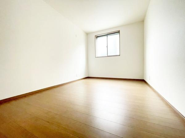 ���{�L���s���]��2���ڂ̐V�z��ˌ��Ă̗m��