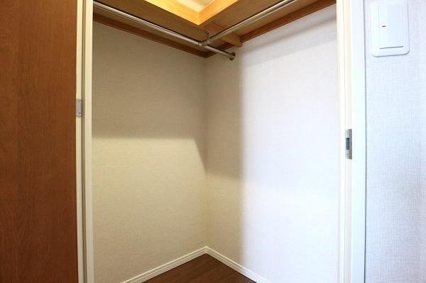 ���{�����s�r�{�k1���ڂ̒��Ã}���V�����̎��[