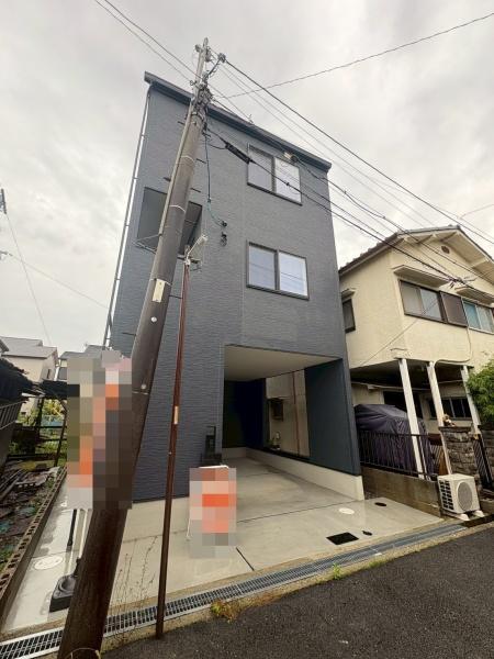 ���{�a��s���̗t��2���ڂ̐V�z��ˌ��Ă̂��̑����n