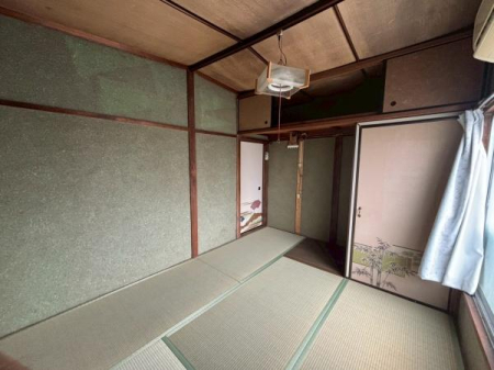 ���{�a��s�r�㒬2���ڂ̒��È�ˌ��Ă̘a��