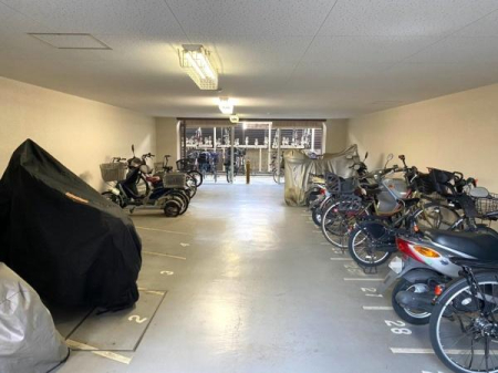 ���{���s����搼�e4���ڂ̒��Ã}���V�����̂��̑����p��