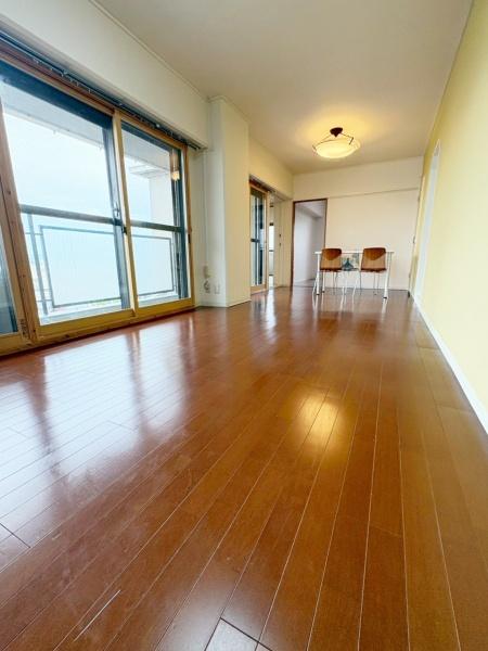 ���{�L���s�]������1���� 9-1�̒��Ã}���V�����̃��r���O