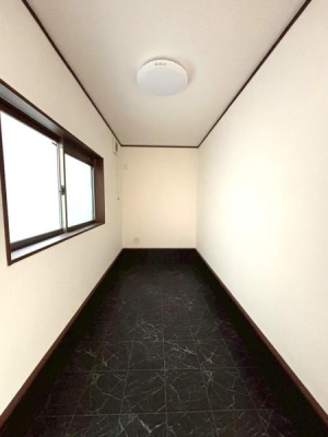 ���{��^�s�l�{3���ڂ̒��È�ˌ��Ă̂��̑�����