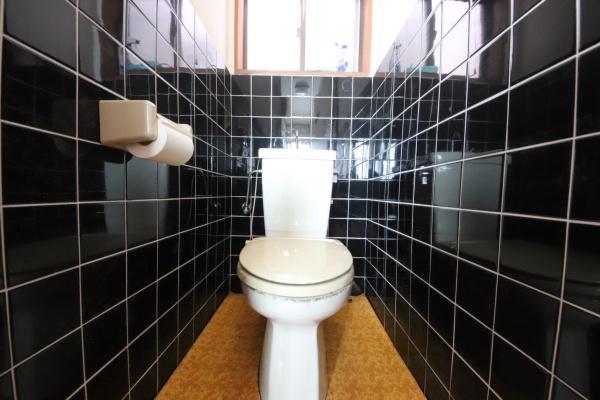 ���{�����s��]�{��3���ڂ̒��È�ˌ��Ẵg�C��