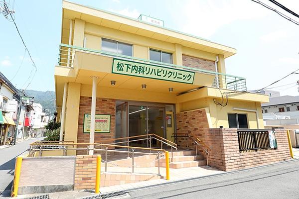 ���{�����s�{���̓y�n�̎��ӊ�