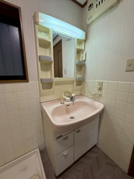 ���{�Q����s�����k�V���̒��È�ˌ��Ă̐��ʑ�E���ʏ�