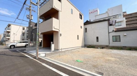 ���{���s����敽��{��4���ڂ̐V�z��ˌ��Ă̂��̑����n