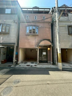 ���{�����s�Z������1���ڂ̒��È�ˌ��Ă̌��n�O�ώʐ^