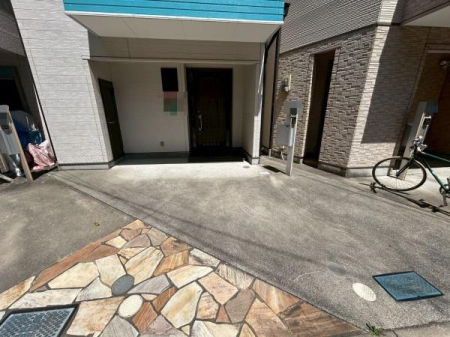 ���{����s��v�ے�4���ڂ̒��È�ˌ��Ă̒��ԏ�