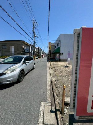 ���{����s��v�ے�2���ڂ̓y�n�̑O�ʓ��H�܂ތ��n�ʐ^