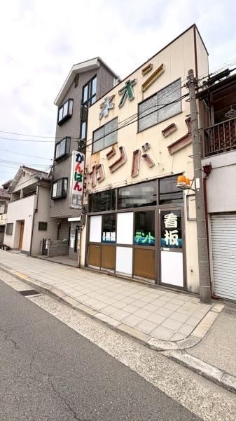 ���{���s����敽�쐼1���ڂ̓y�n�̌��n�y�n�ʐ^